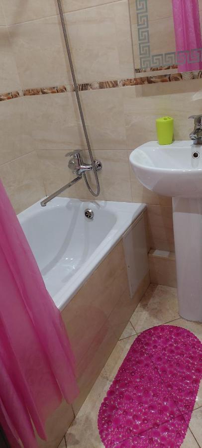 Холодная Гора Ул Дудинской 1А Kharkiv Extérieur photo